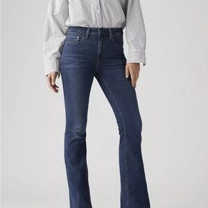 Levi’s High Waisted Bootcut Jeans